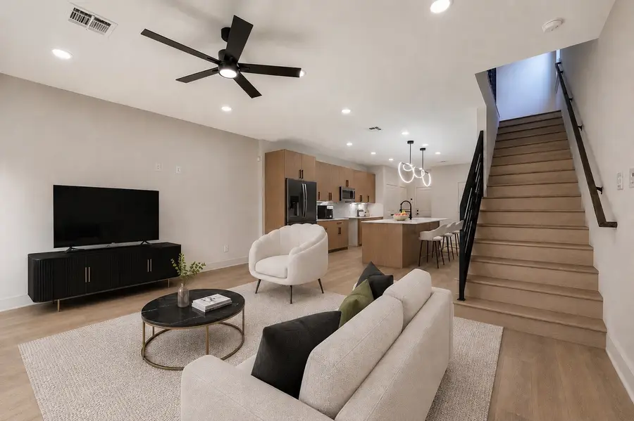 7930 Corinth Street, Houston, TX 77051 - #2