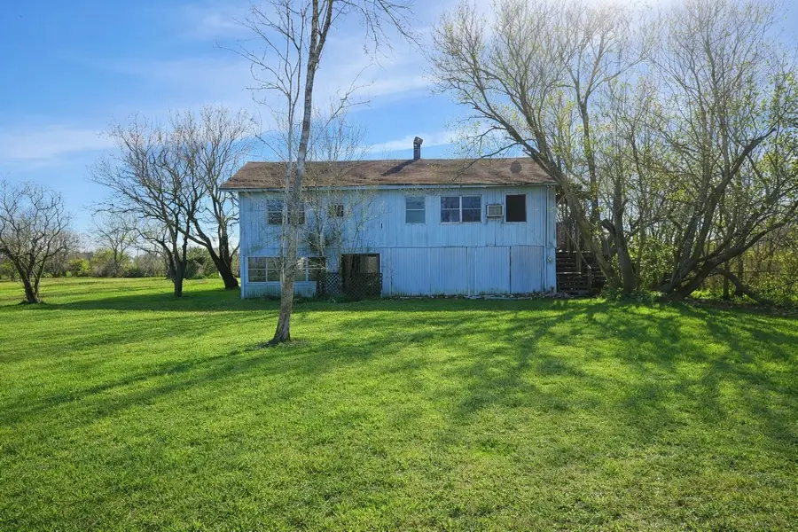 2614 Bayou Drive, Angleton, TX 77515 - #2