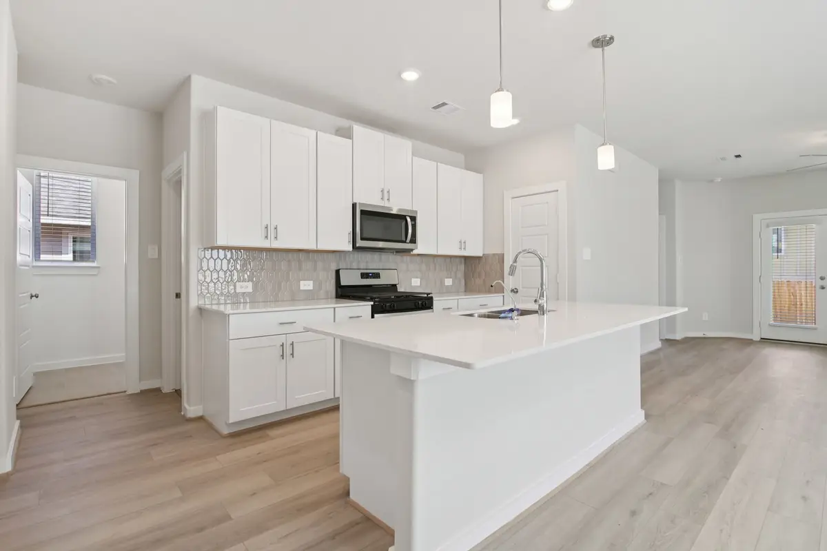 29131 Farmhouse Estates Drive, Waller, TX 77484 - #1