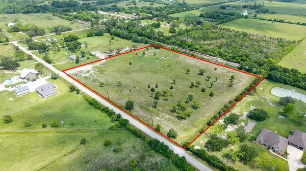 2289 County Road 163, Alvin, TX 77511