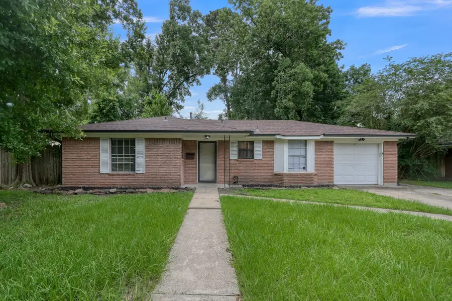 405 Wilson Road, Conroe, TX 77301 - #2