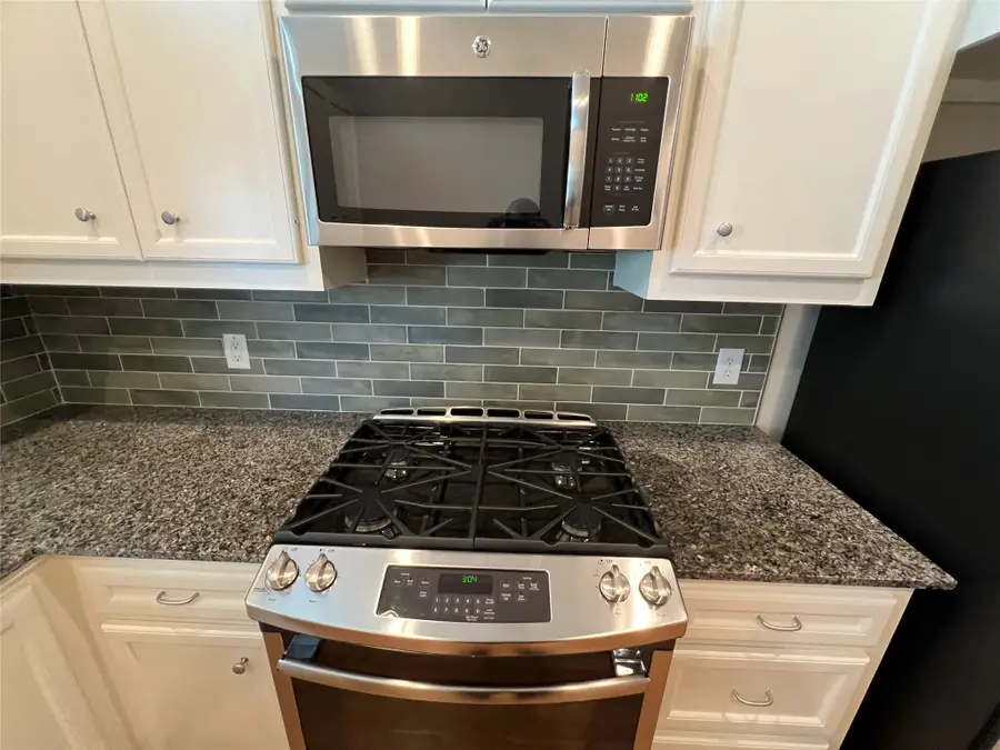 2710 Hullsmith Drive #404, Houston, TX 77063 - #2