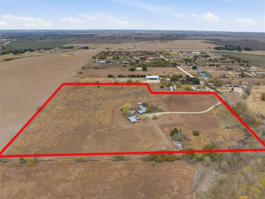 498 Greenhouse Road, Martindale, TX 78655 - #2