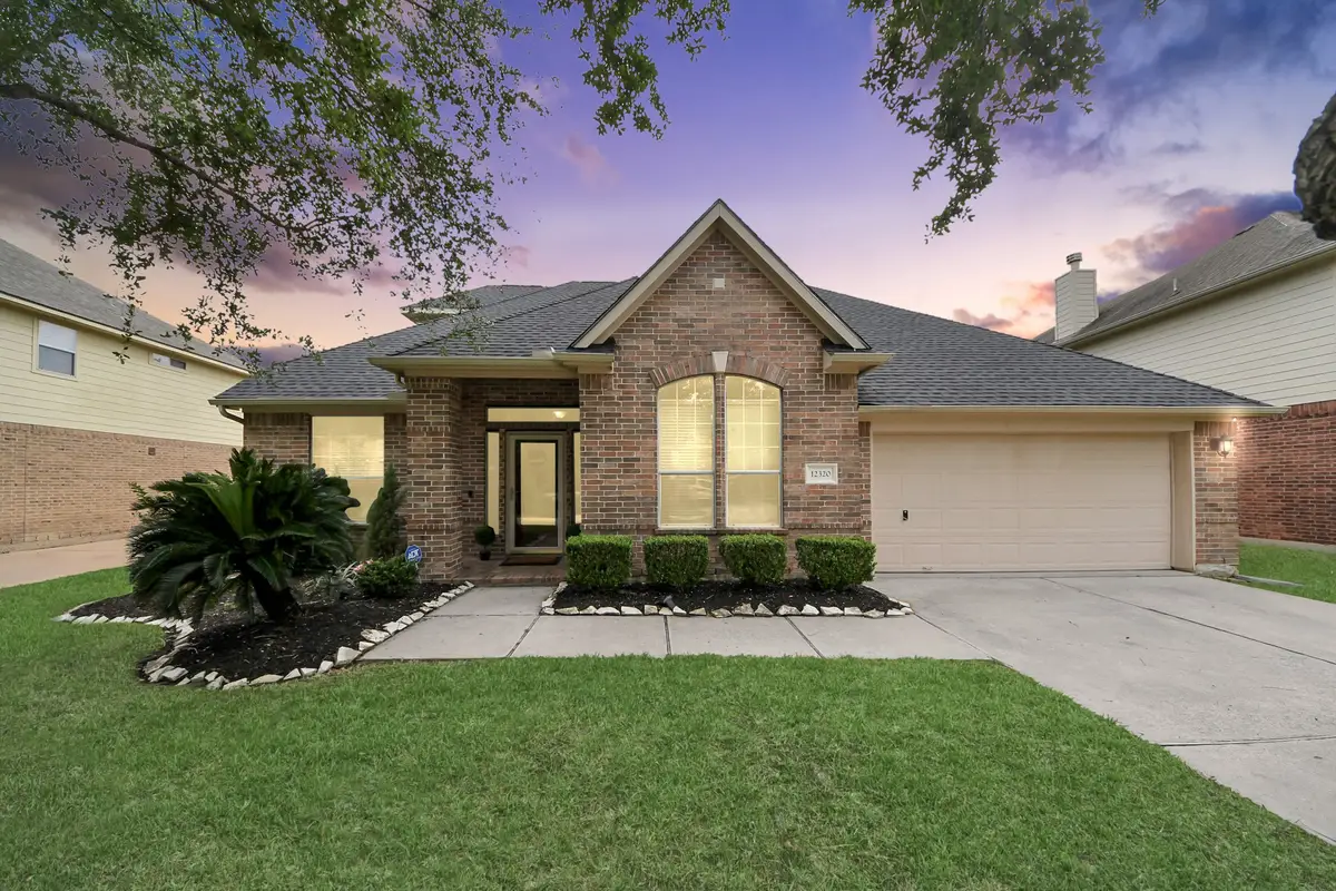 12320 Evening Bay Drive, Pearland, TX 77584 - #1