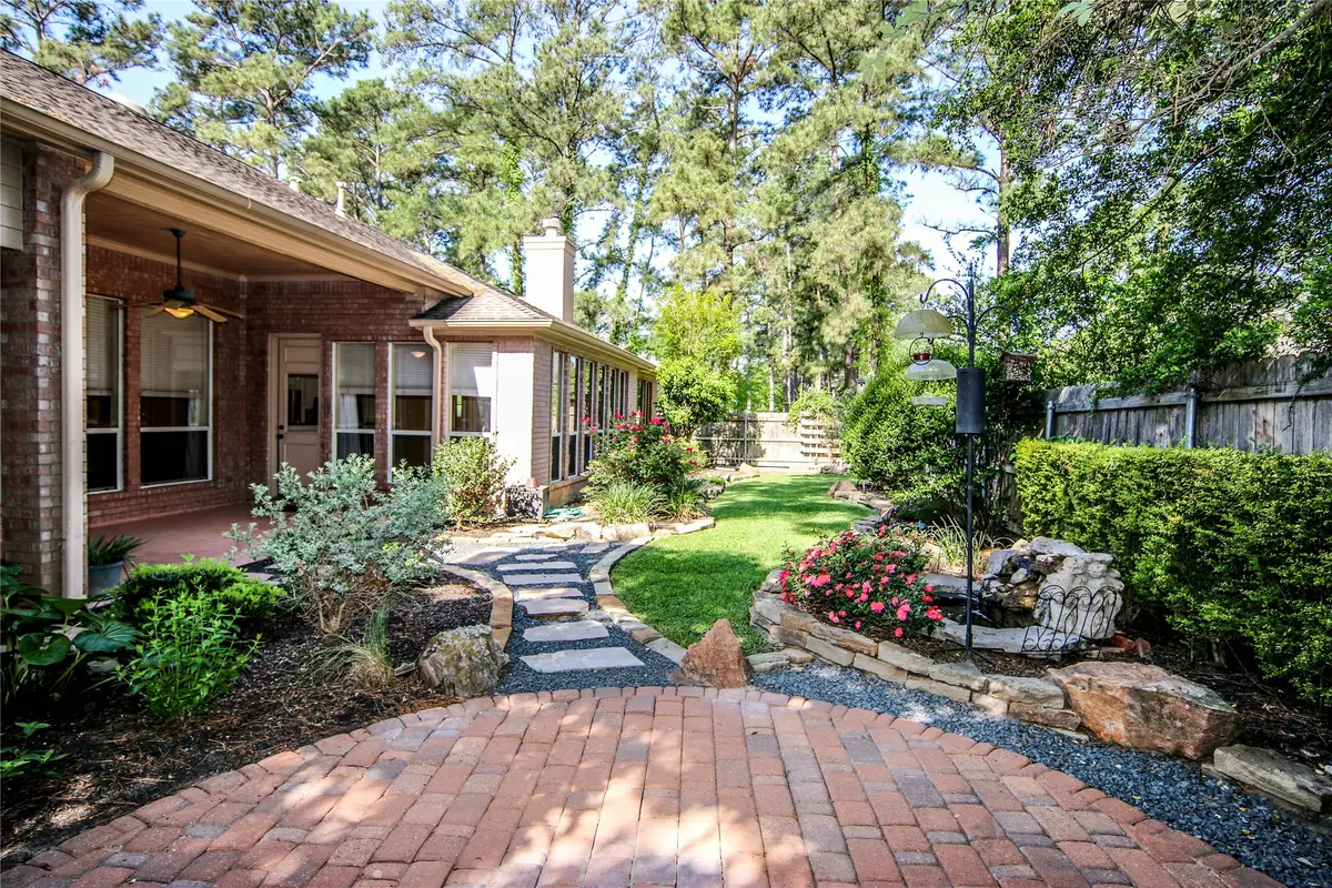 110 Wick Willow Drive, Montgomery, TX 77356 - Image #1