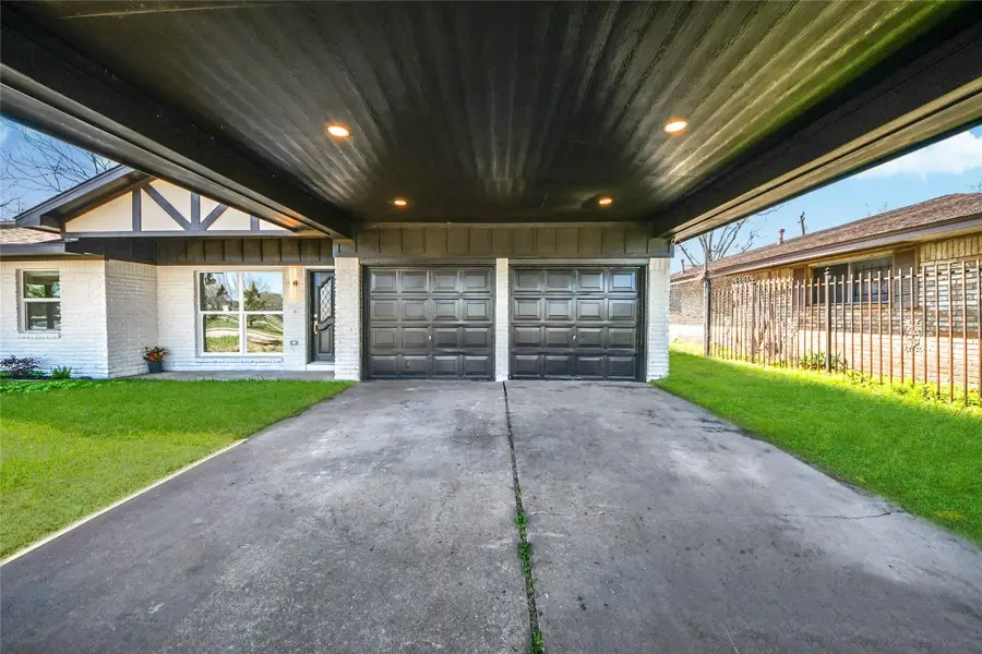 5442 Airport Boulevard, Houston, TX 77048 - #2