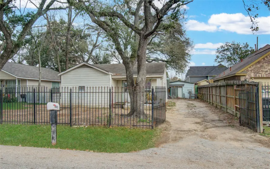 10038 Bamboo Road, Houston, TX 77041 - #3