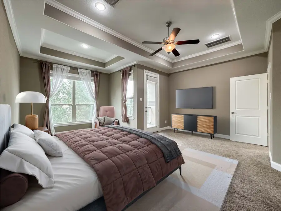 717 Via Lago, Webster, TX 77598 - #2