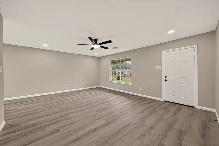 8630 Valley Meadow Drive, Houston, TX 77078 - #3