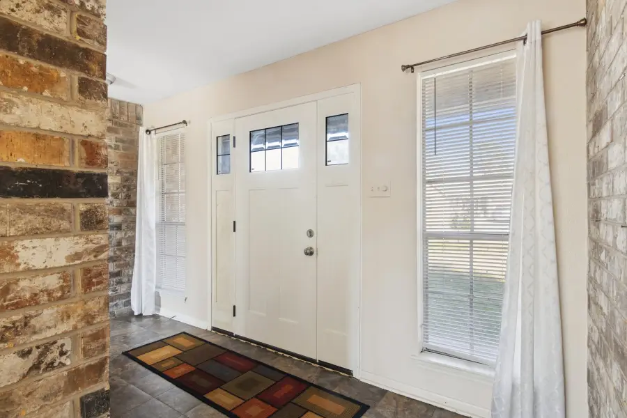 8114 Audubon Forest Drive, Humble, TX 77396 - Image #3