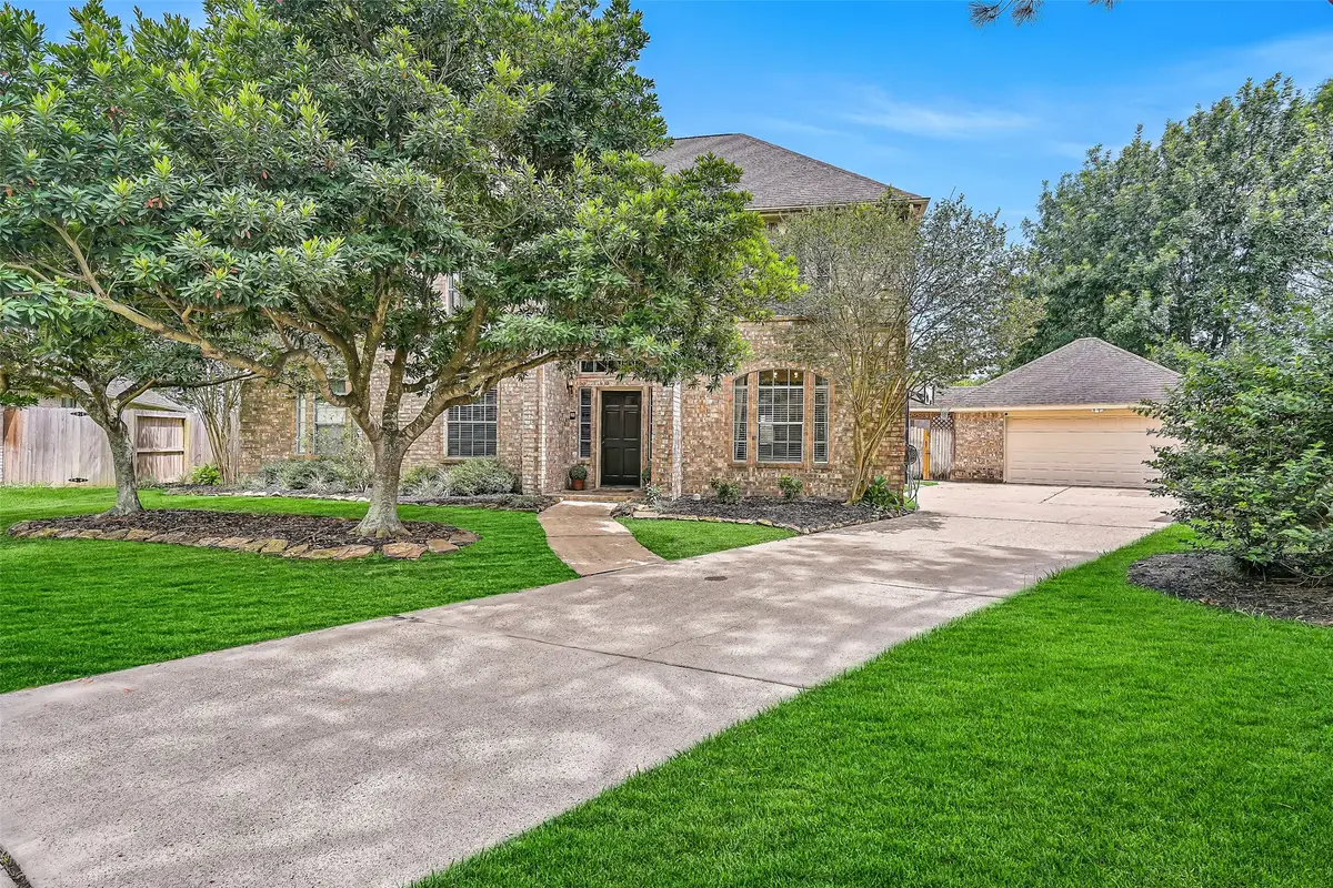 1402 Pine Meadow Court, Pearland, TX 77581 - #1
