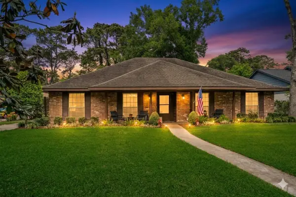 10710 Idlebrook Drive, Houston, TX 77070