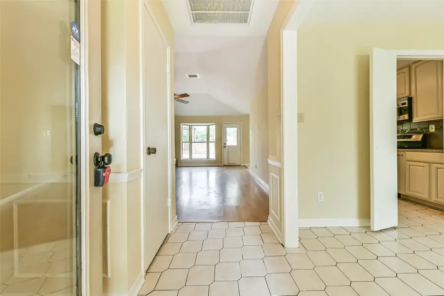 15723 Firthridge Court, Webster, TX 77598 - #2