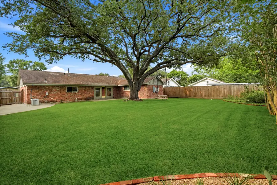 5015 Lymbar Drive, Houston, TX 77096 - #2