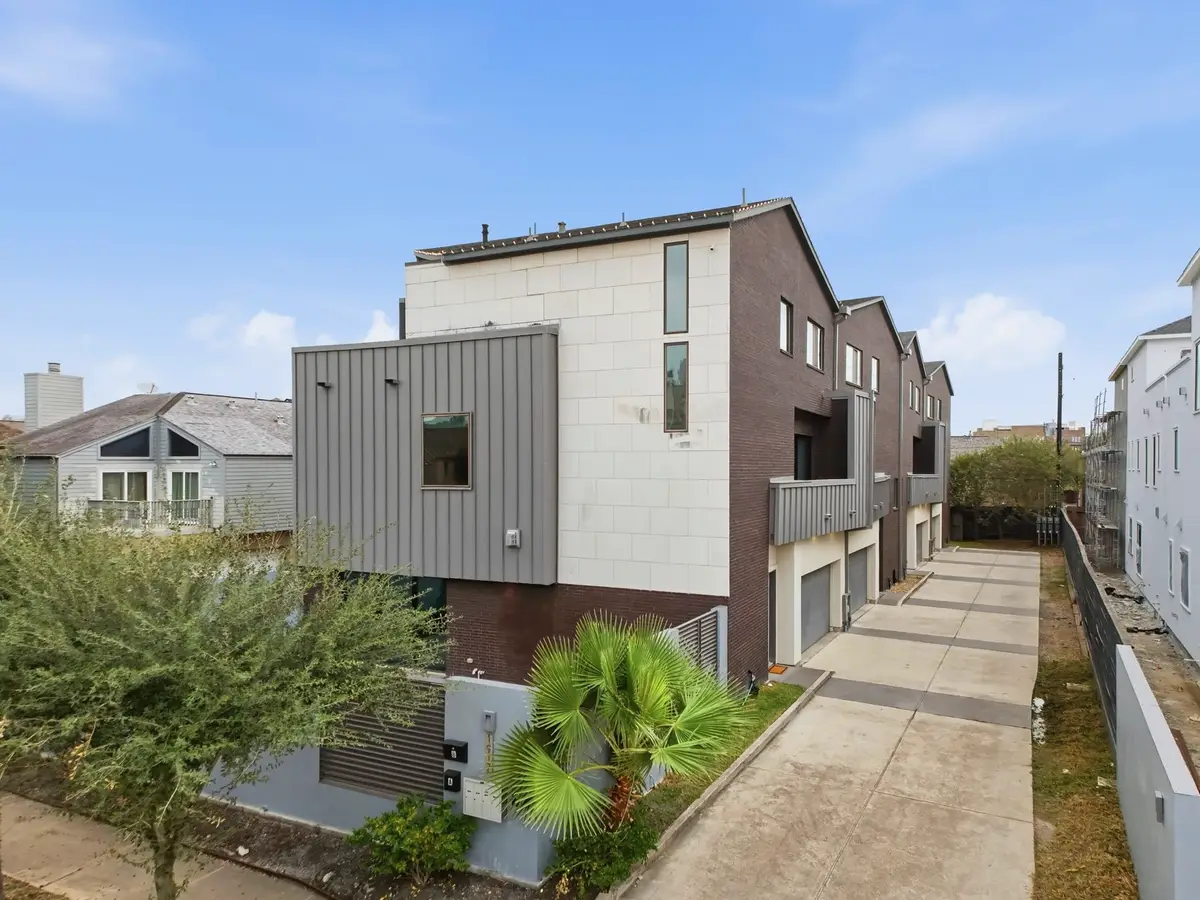 1917 Potomac Drive #C, Houston, TX 77057 - Image #1