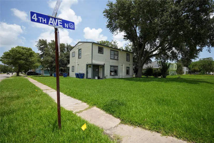 1138 4th Avenue N, Texas City, TX 77590 - #2