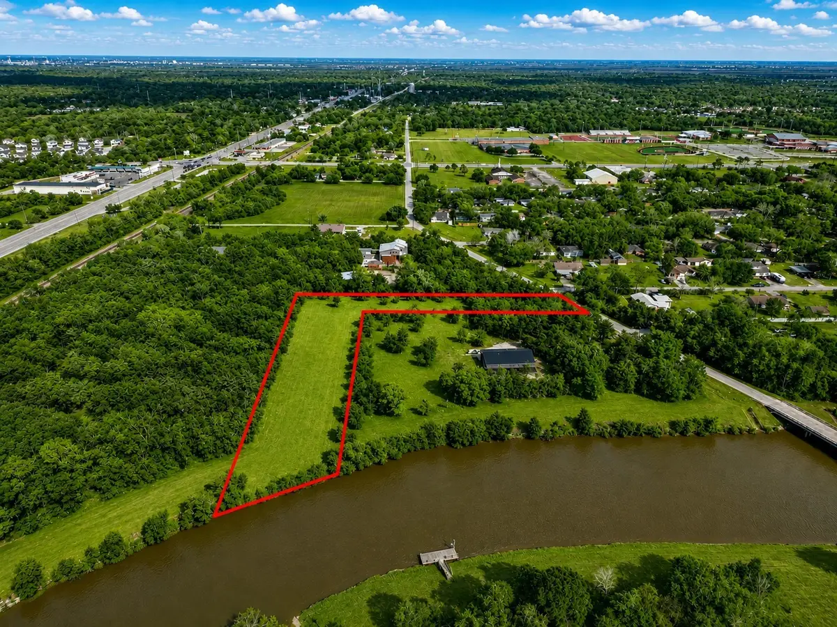 9204 Neville Road, Hitchcock, TX 77563 - #1