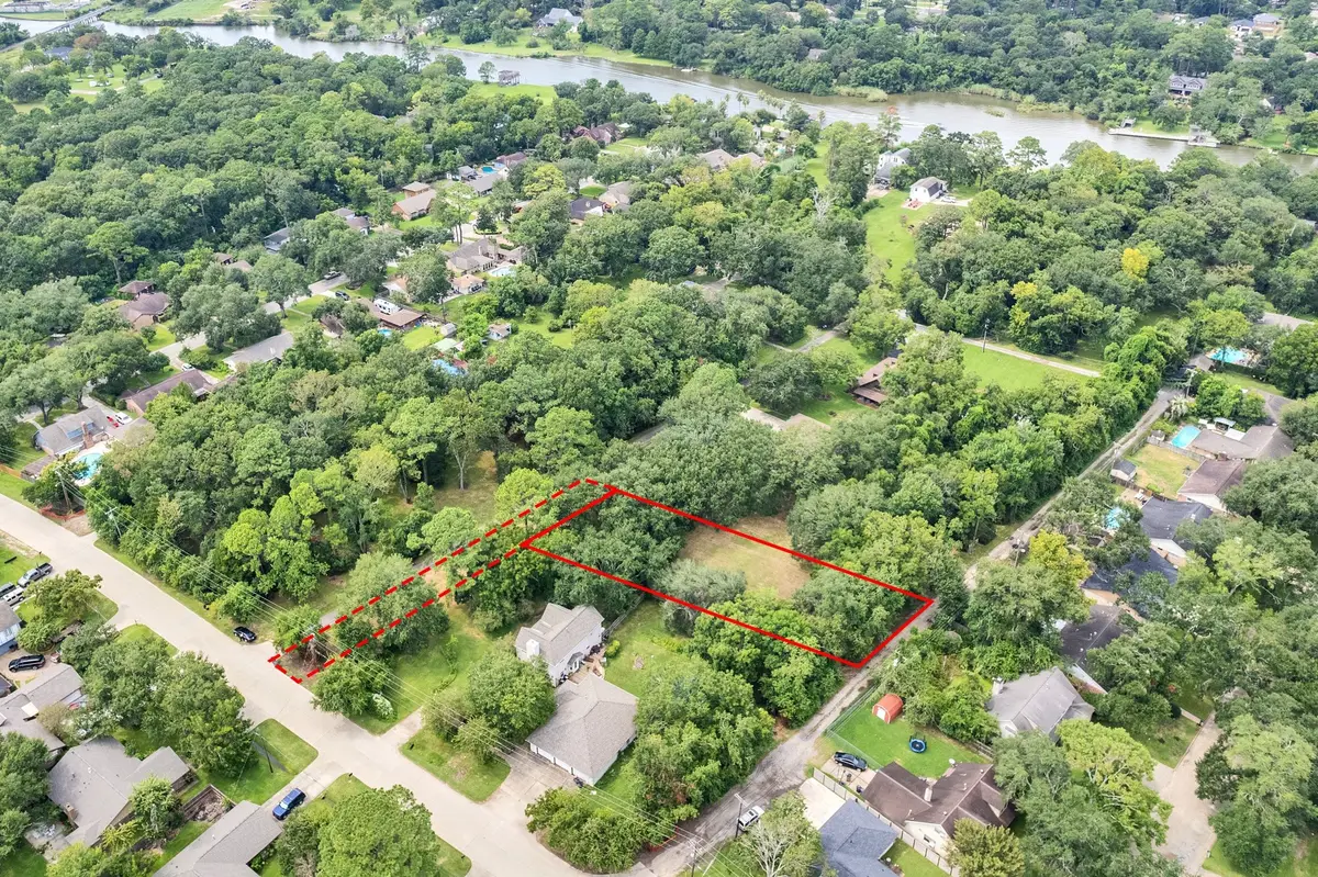 3147 Hughes Road, Dickinson, TX 77539 - Image #1