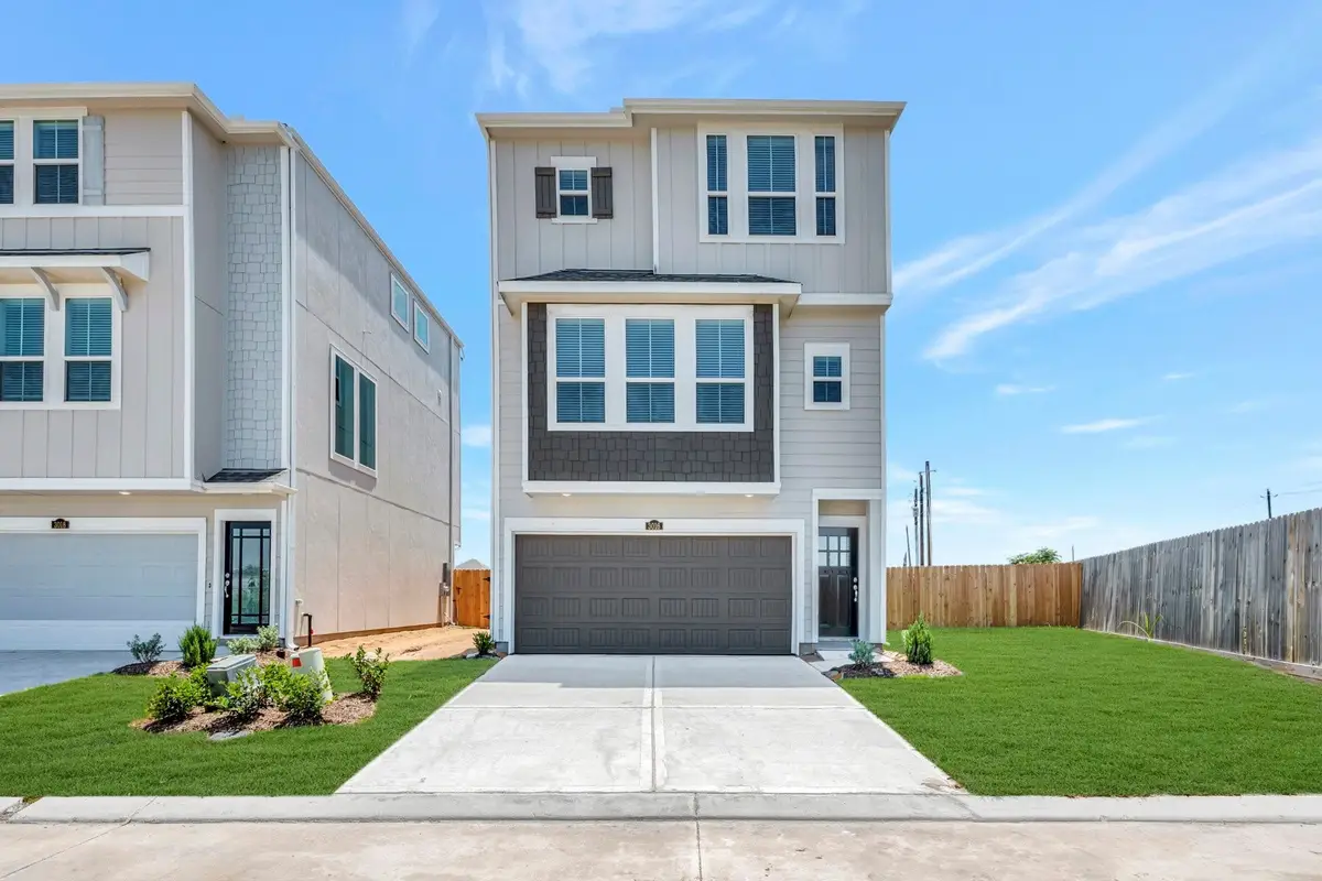 3016 Tres Olivos Drive, Houston, TX 77047 - #1