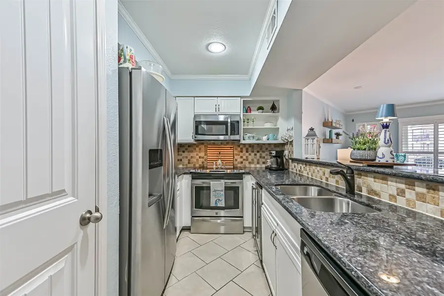 7312 Seawall Boulevard #119, Galveston, TX 77551 - #2