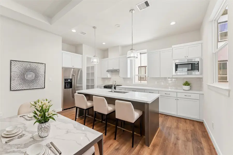 2706 Grand Fountains Drive #F, Houston, TX 77054 - Image #2