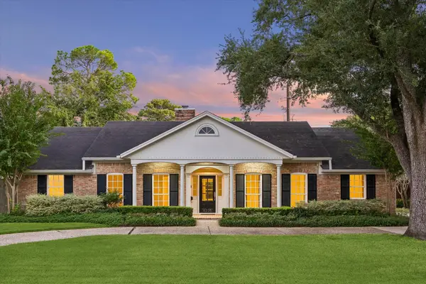 6235 Sugar Hill Drive, Houston, TX 77057