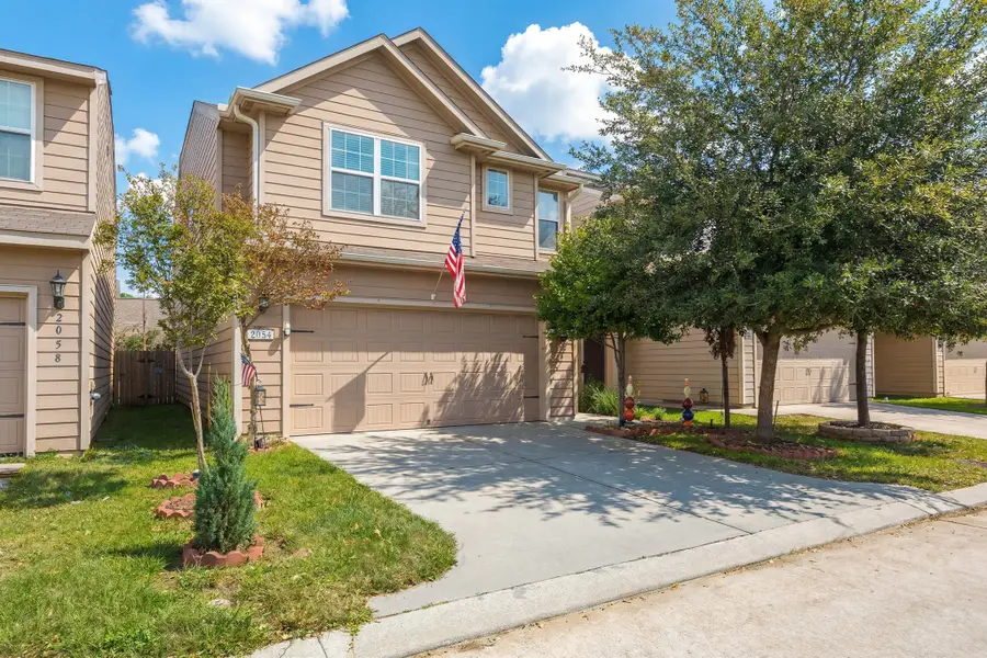 2054 Sweet Lilac Drive, Houston, TX 77090 - Image #2