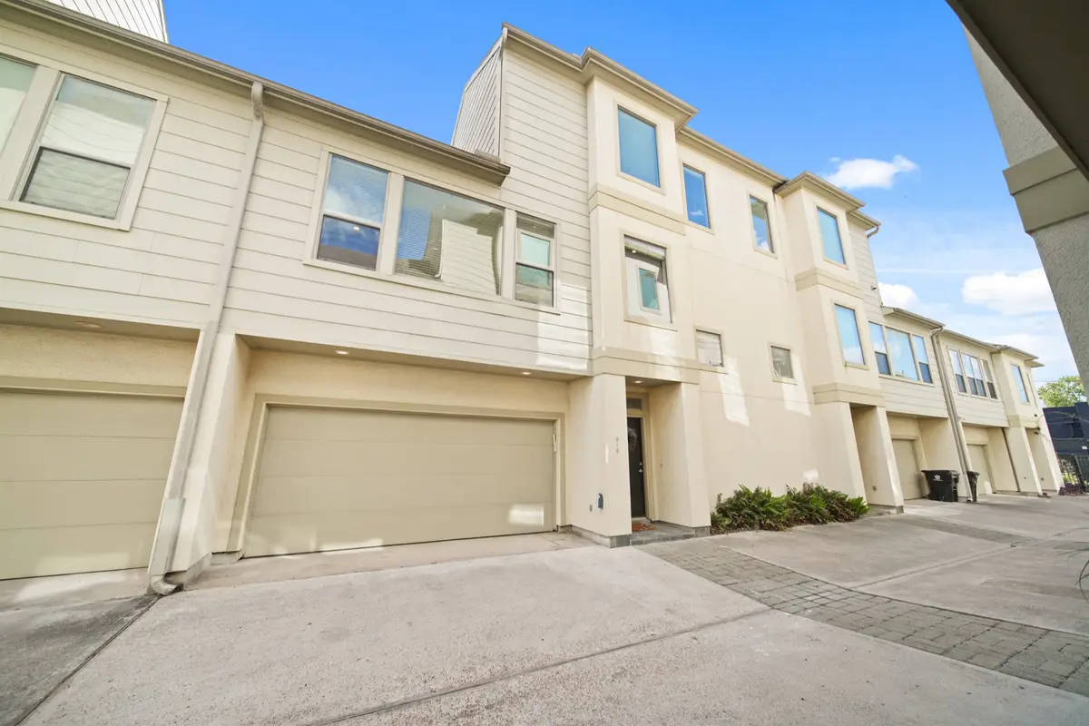 918 Lester Street, Houston, TX 77007 - Image #1