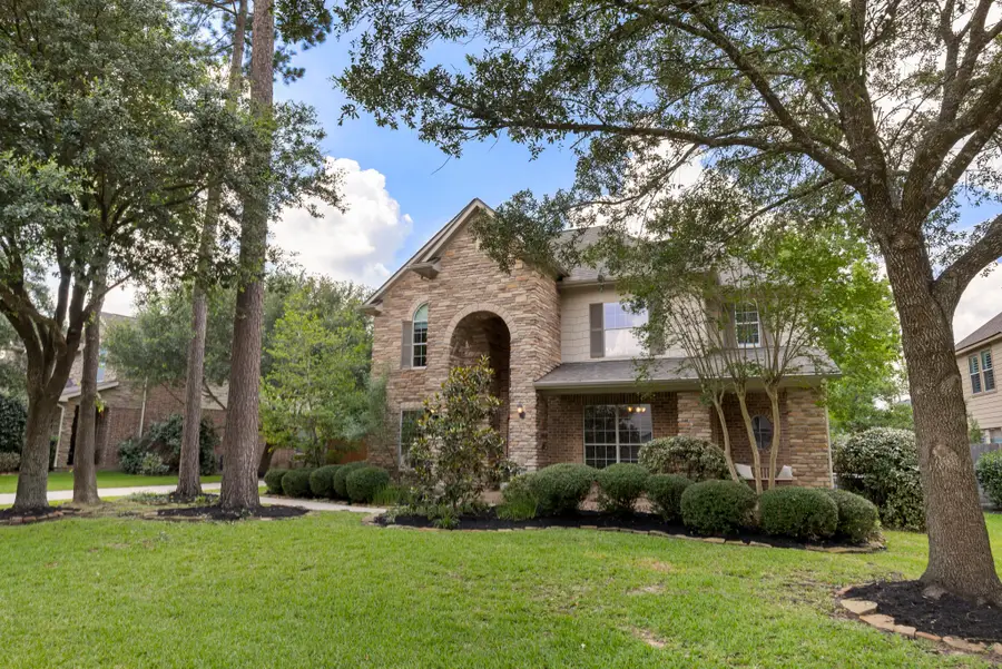 14 N Bardsbrook Circle, The Woodlands, TX 77382 - #2