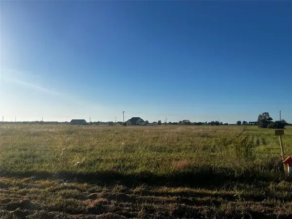 34330 Fm 521, Angleton, TX 77515