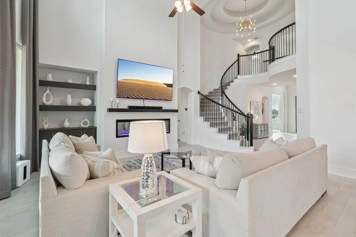 13604 Sabine Lake Drive, Texas City, TX 77568 - Image #1