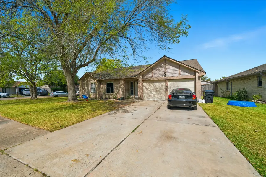 15830 Thistledew Drive, Houston, TX 77082 - Image #2