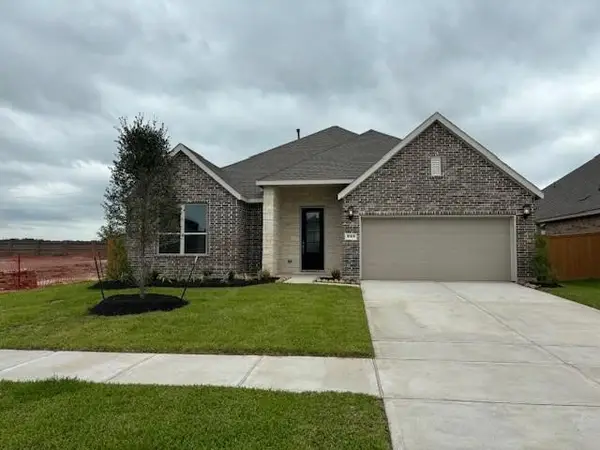 707 Blue Stone Drive, Beasley, TX 77417