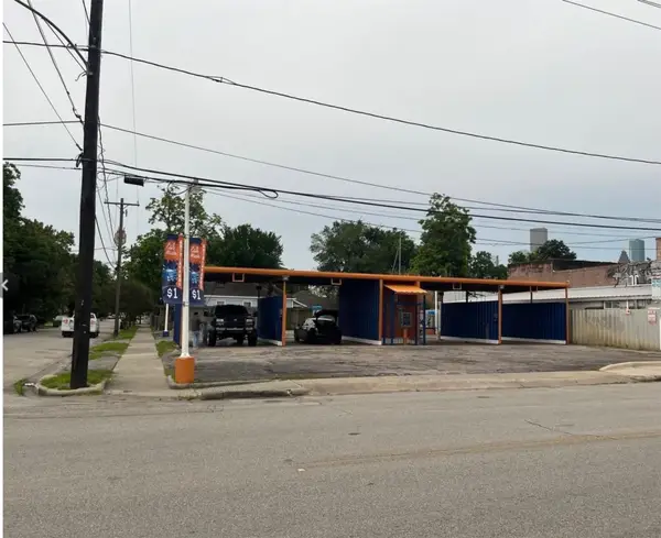 1823 Gentry Street, Houston, TX 77009