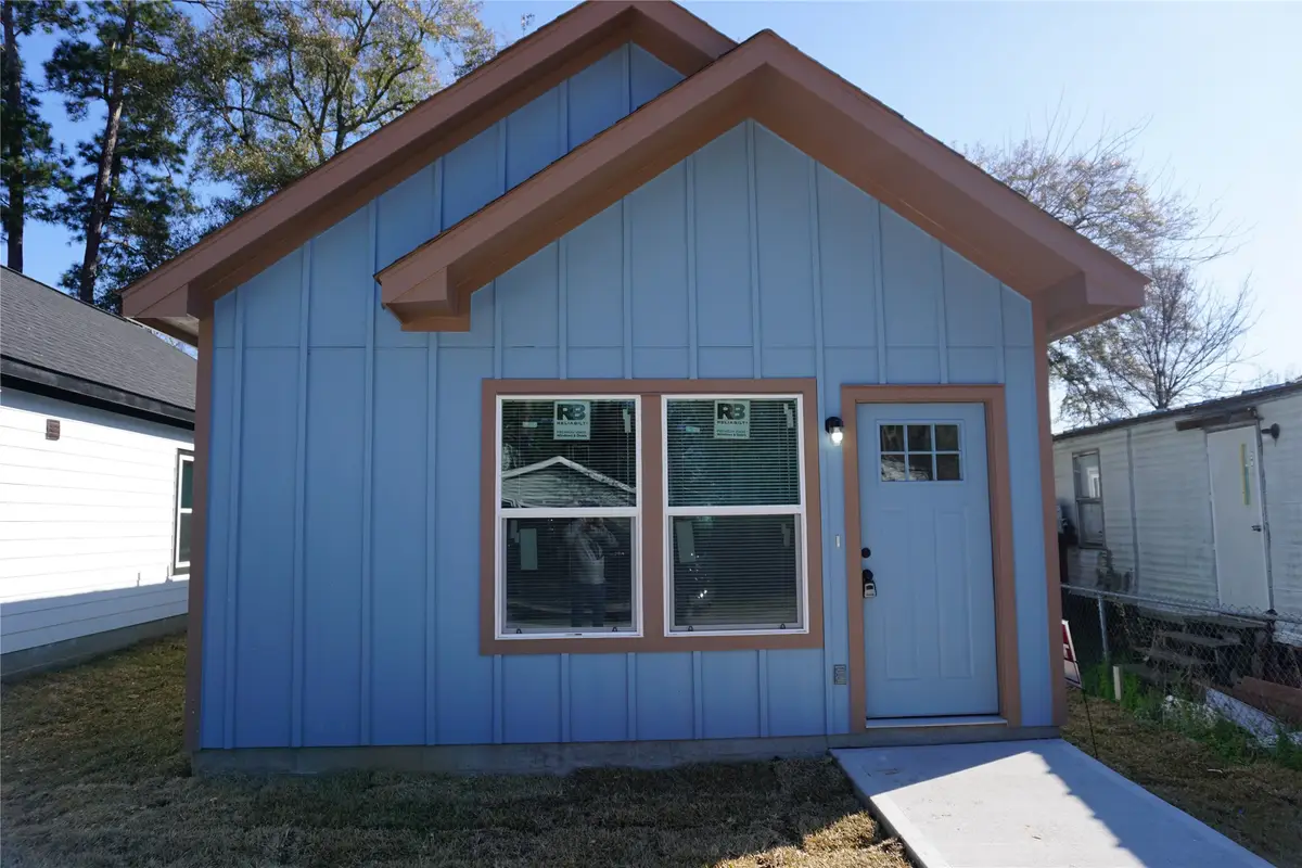 10088 Calendar Street, Willis, TX 77318 - #1