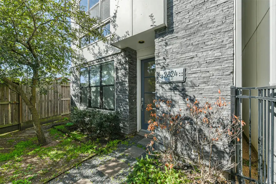 2824 Clay Street, Houston, TX 77003 - #2