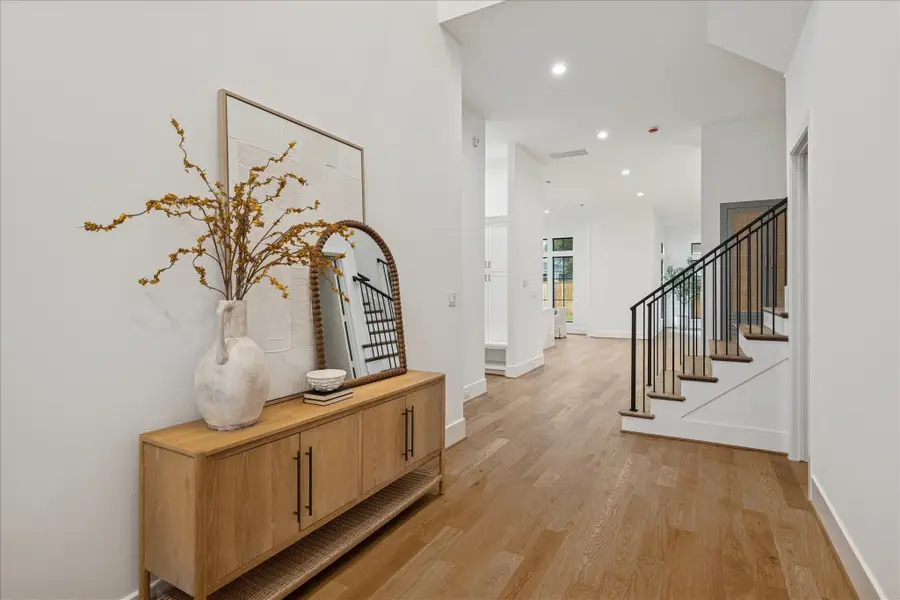 867 W 42nd Street, Houston, TX 77018 - #3