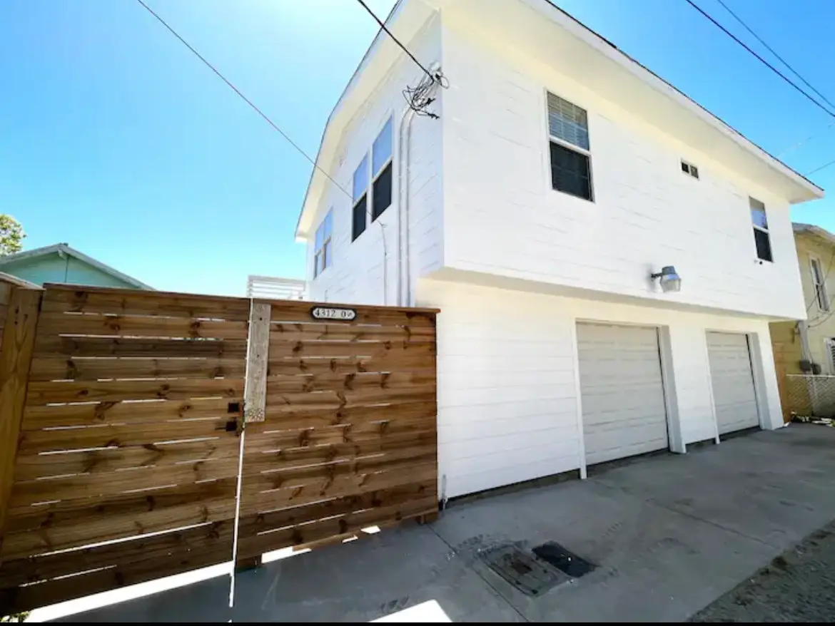 4312 Avenue O 1/2, Galveston, TX 77550 - #1