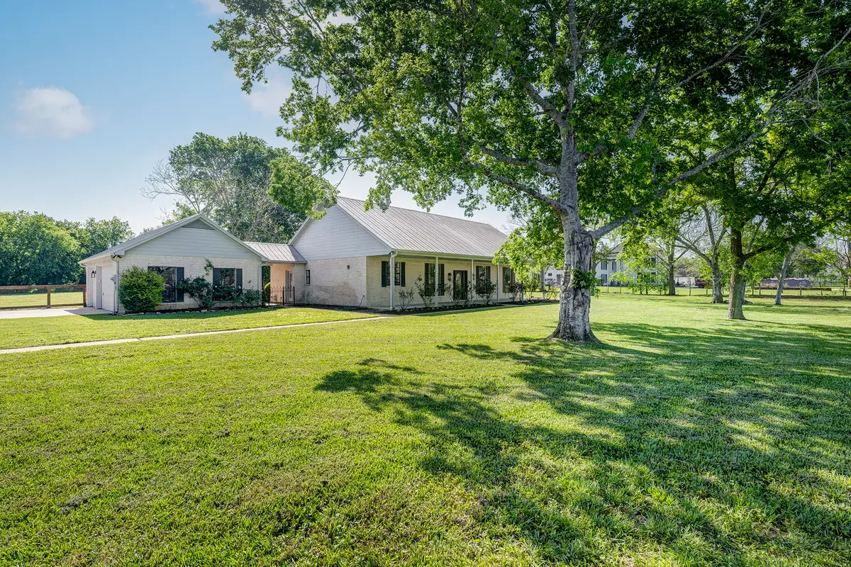 6902 Bois D Arc Lane, Fulshear, TX 77406 - Image #1