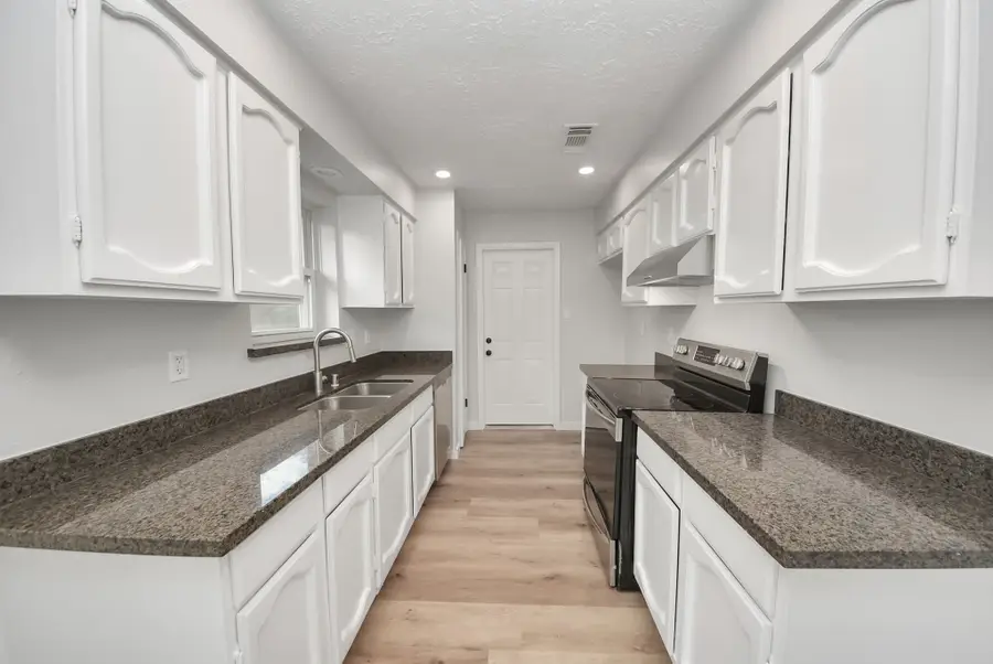 5918 Crooked Post Road, Spring, TX 77373 - #3