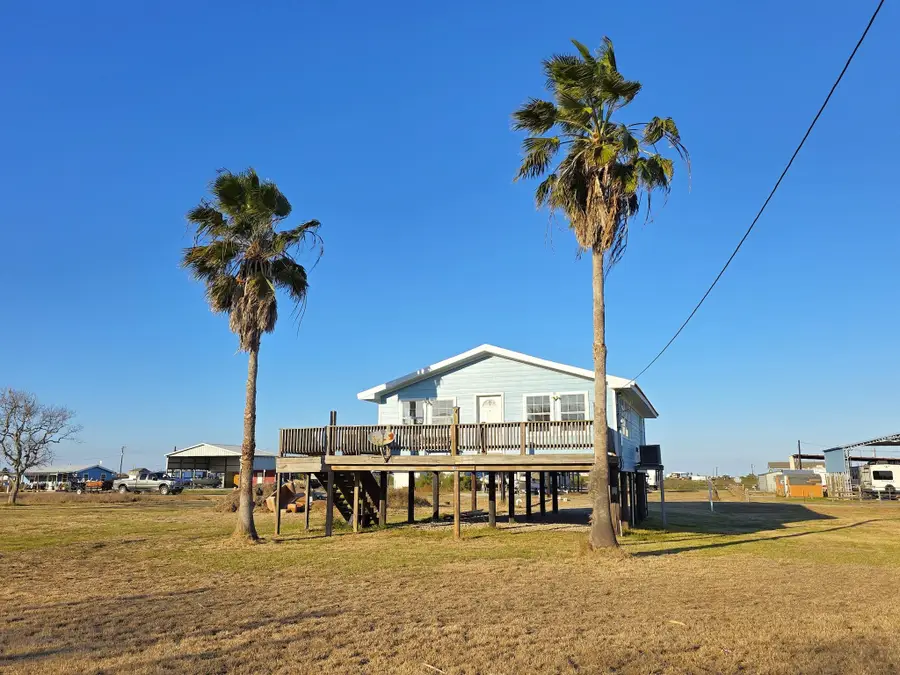 405 Blue Water Boulevard, Sargent, TX 77414 - #2