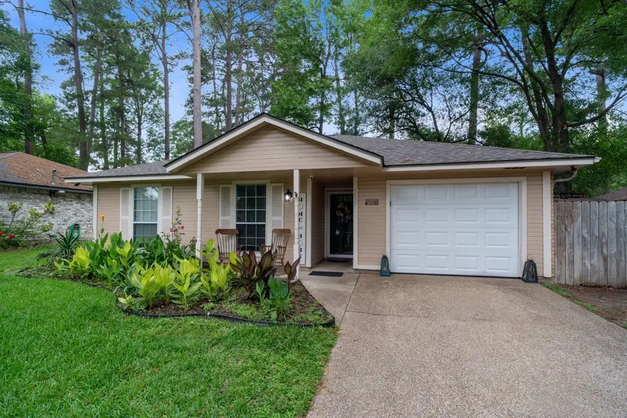 3007 Brook Drive, Huntsville, TX 77340 - #3