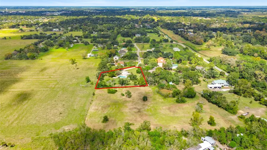 4003 Country Trails Street, Alvin, TX 77511 - #3