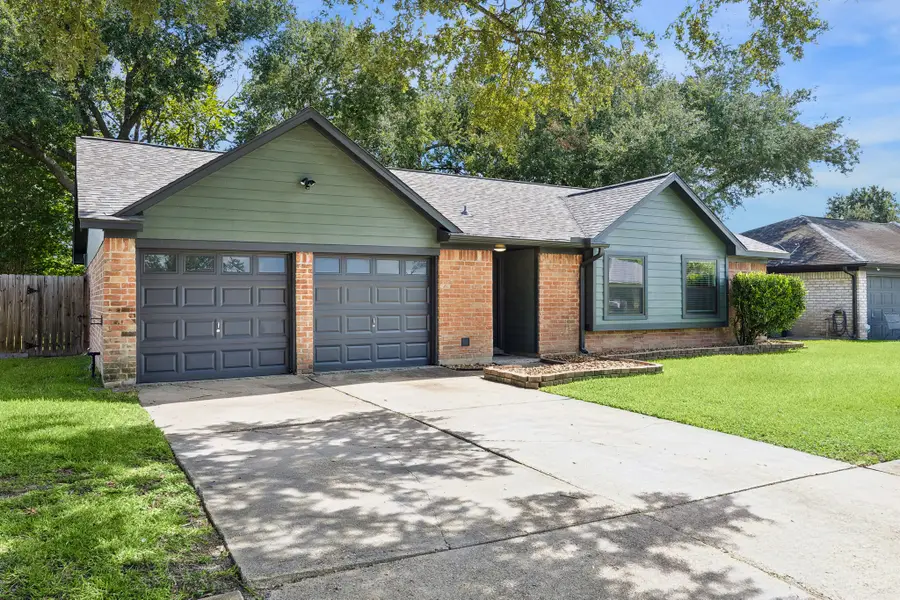 1605 Cypress Hollow Street, Pearland, TX 77581 - #2