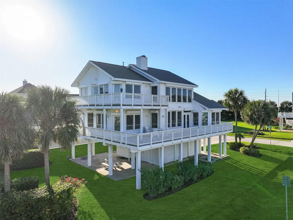 14407 Spyglass Circle, Galveston, TX 77554 - #1