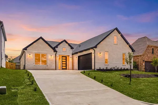 98 Camden Hills Drive, Montgomery, TX 77356