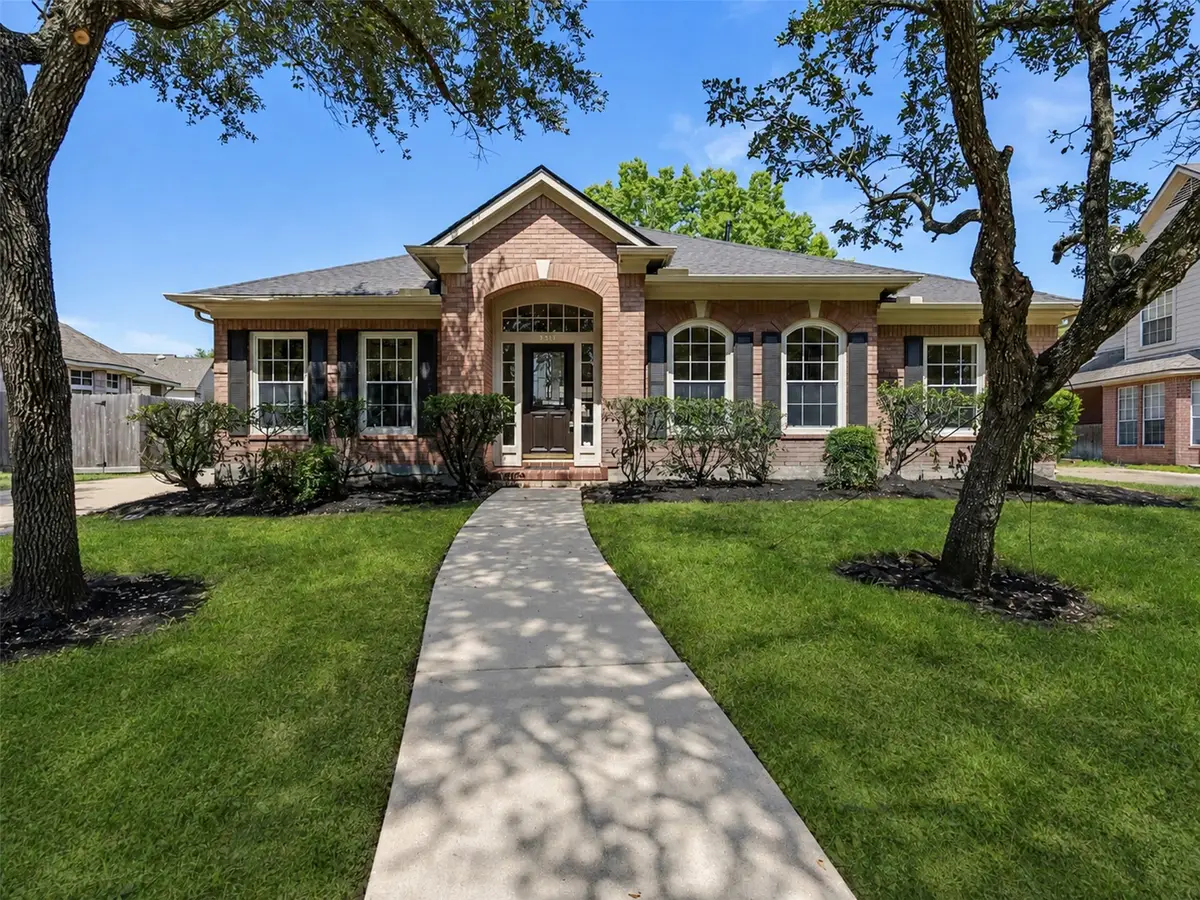 3319 Almond Creek Drive, Houston, TX 77059 - #1