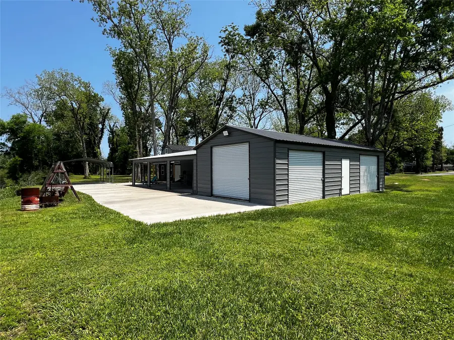 1074 W Taylor Lake Circle, Livingston, TX 77351 - #3
