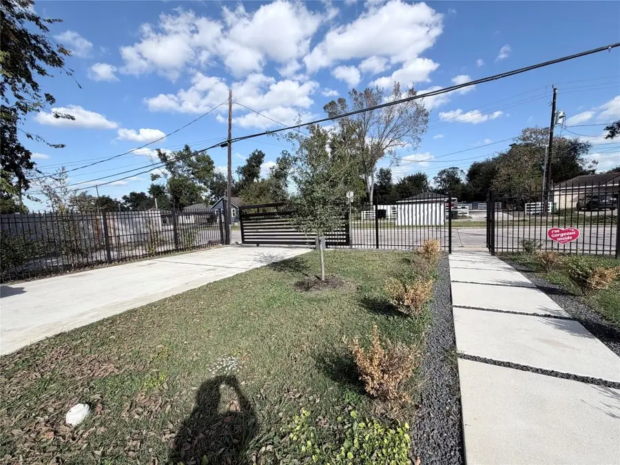 4501 Hirsch Road, Houston, TX 77026 - #2