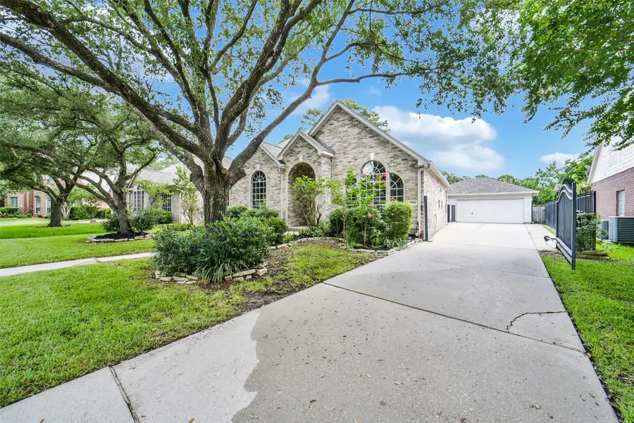 20614 Cypresswood Meadows Drive, Spring, TX 77388 - Image #2
